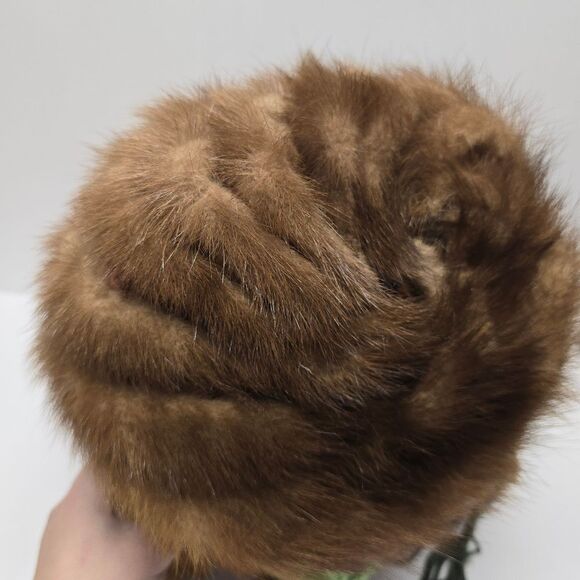 Vintage Deborah Exclusive Real Mink Fur Crochet Beanie Hat - Picture 1 of 9